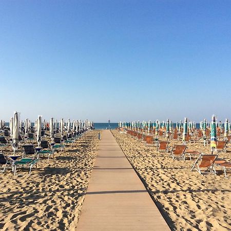 Appartamenti Nasse Bibione Exterior foto